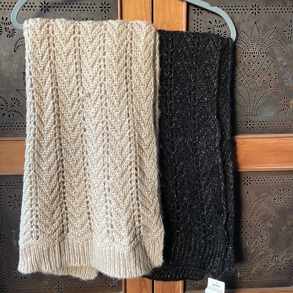 Set of 2 Covington Knit Shawls
